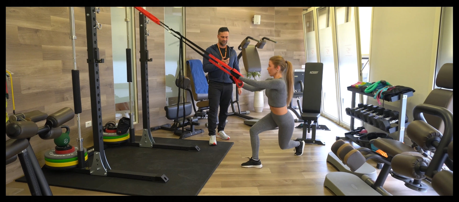 Carica il video: Allenamenti col Personal Trainer a San Marino